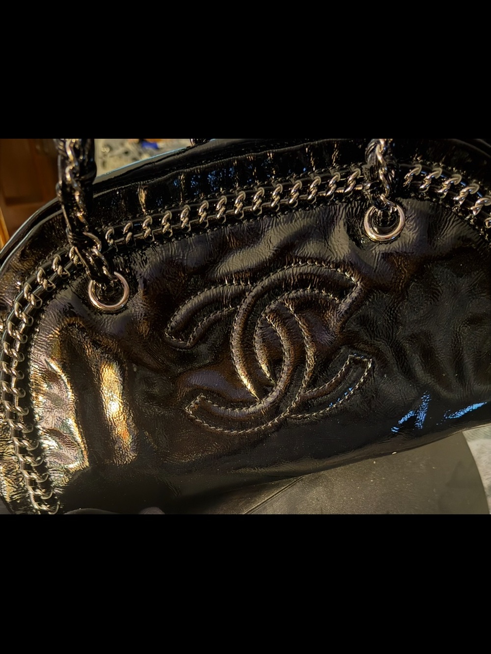 CHANEL Black Patent Quilted CC Chain-Handle Shoulder Bag